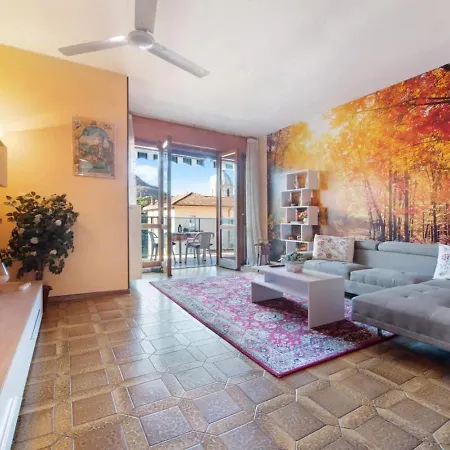 Casa de Férias House Of Roses Con Vista Duomo Como