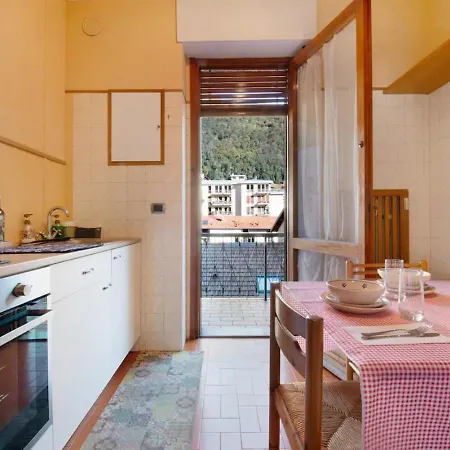 House Of Roses Con Vista Duomo