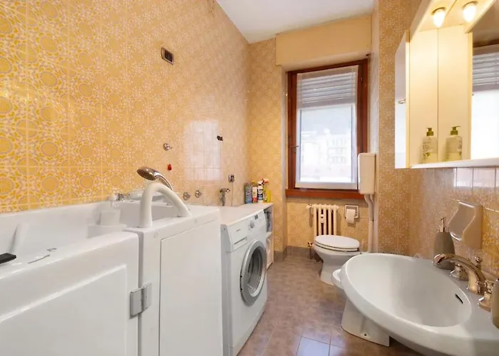 House Of Roses Con Vista Duomo *