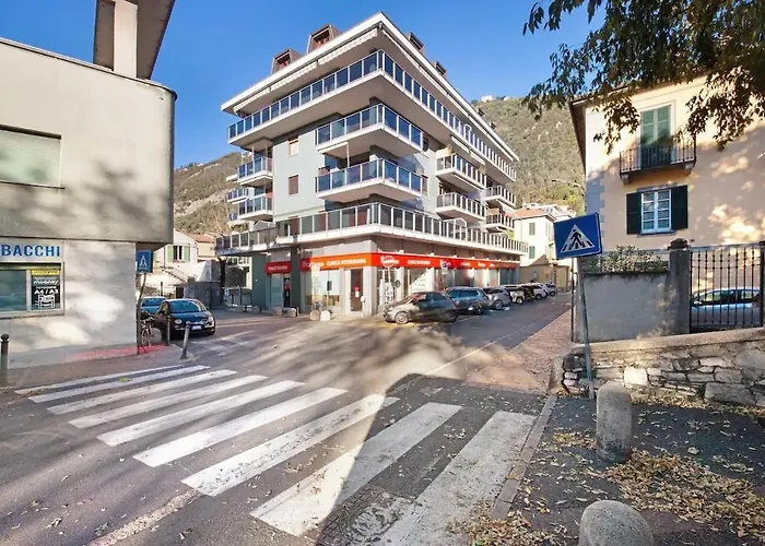 House Of Roses Con Vista Duomo בית נופש