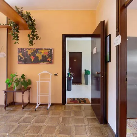 House Of Roses Con Vista Duomo Holiday home *